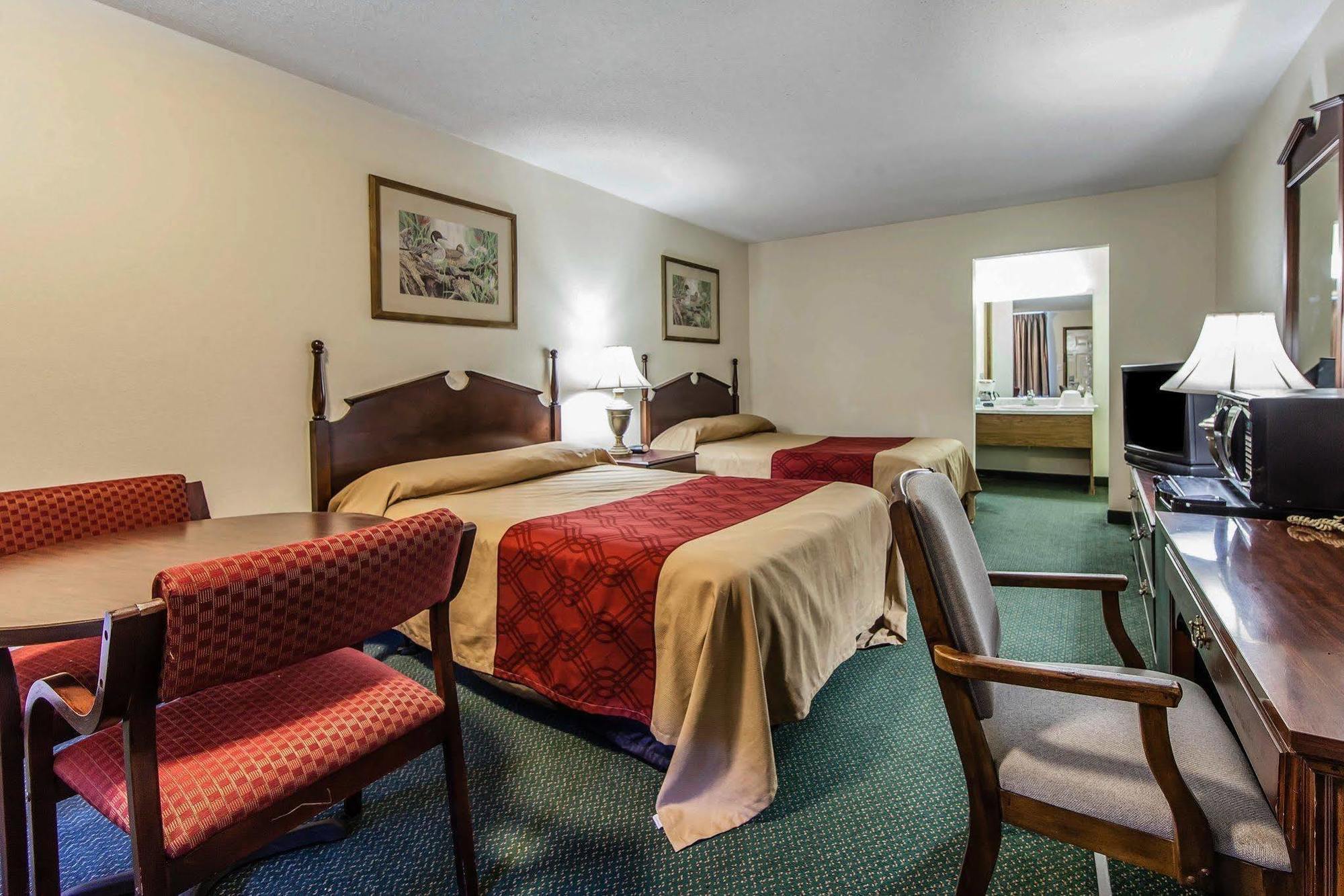 Red Roof Inn Dandridge Exterior foto